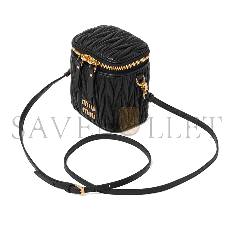 MIU MIU MATELASSÉ LOGO-PLAQUE MINI BAG 5NR018 (10.5*9.5*7cm)